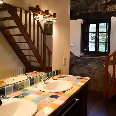 Hdec Hosteria De Castaneda Alojamiento Turistico Puente Viesgo Exterior photo